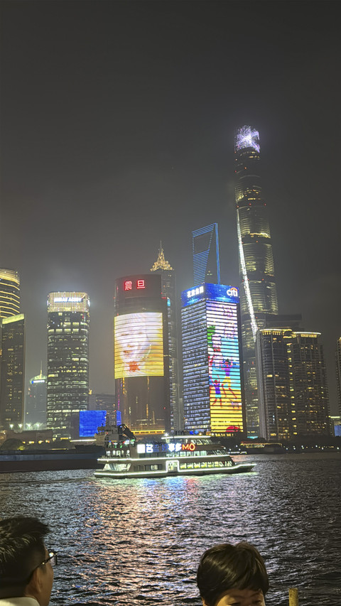 Suasana Kota Shanghai. Foto: Fadjar Hadi/kumparan
