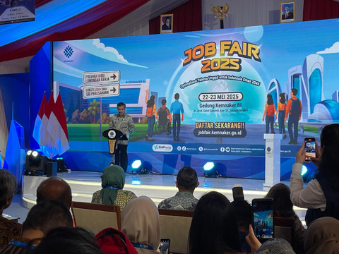 Menteri Ketenagakerjaan (Menaker) Yassierli dalam acara pembukaan Job Fair 2025 di Kantor Kemnaker, Kamis (22/5). Foto: Najma Ramadhanya/kumparan