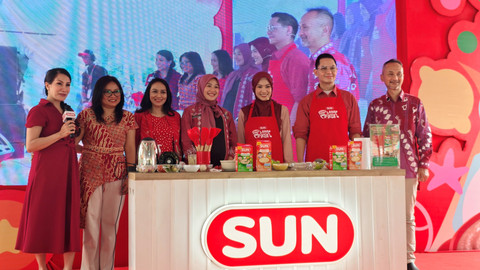 SUN Gerakan Lahap Makan di Kecamatan Curug, Tangerang. Foto: kumparan