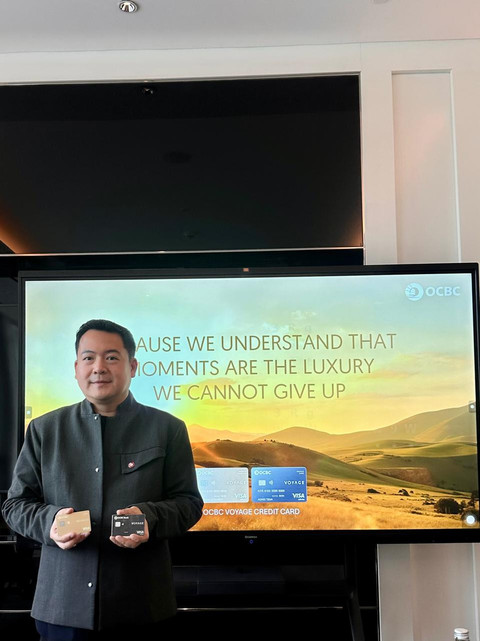 Amir Widjaja, Executive Director Marketing Communication Division Head OCBC. Foto: OCBC