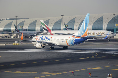 Pesawat Flydubai. Foto: Karol Ciesluk/Shutterstock