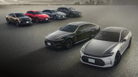 Toyota Crown Special Edition Z "The 70th". Foto: Toyota