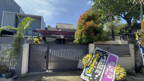 Suasana Rumah Argo Aricko Achfandi Mahasiswa FH UGM yang Tewas Ditabrak Christiano Pengarapenta Mahasiswa FEB UGM di Cilodong, Depok, Jawa Barat, Selasa (27/5/2025).  Foto: Rayyan Farhansyah/kumparan