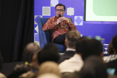Deputi Bidang Pembinaan dan Pengawasan Jaminan Produk Halal BPJPH E.A Chuzaemi Abidin menjadi pembicara kumparan Halal Forum 2025 di Ballroom Artotel Mangkuluhur, Jakarta, Selasa (27/5/2025).  Foto: Aditia Noviansyah/kumparan