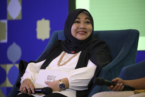 Direktur Urusan Perusahaan dan Keberlanjutan Nestle Indonesia Sufintri Rahayu menjadi pembicara kumparan Halal Forum 2025 di Ballroom Artotel Mangkuluhur, Jakarta, Selasa (27/5/2025).  Foto: Iqbal Firdaus/kumparan