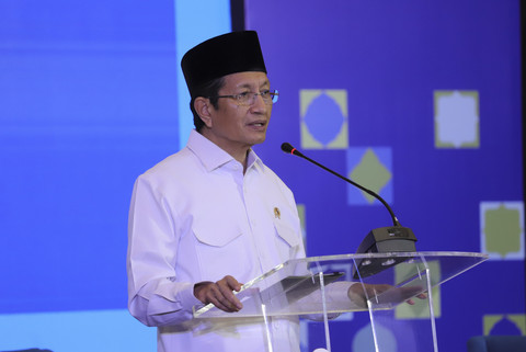 Menteri Agama Nasaruddin Umar memberikan keynote speech pada kumparan Halal Forum 2025 di Ballroom Artotel Mangkuluhur, Jakarta, Selasa (27/5/2025). Foto: Jamal Ramadhan/kumparan