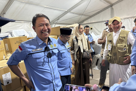 Dirjen Penyelenggaraan Haji dan Umrah Kemenag, Hilman Latief, mengecek kesiapan di Armuzna. Foto: Moh Fajri/kumparan