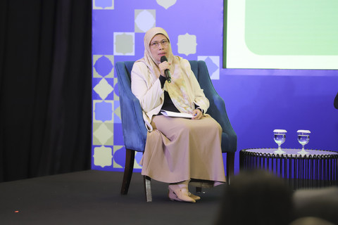 Direktur Utama LPPOM Muti Arintawati menjadi pembicara kumparan Halal Forum 2025 di Ballroom Artotel Mangkuluhur, Jakarta, Selasa (27/5/2025). 
 Foto: Jamal Ramadhan/kumparan
