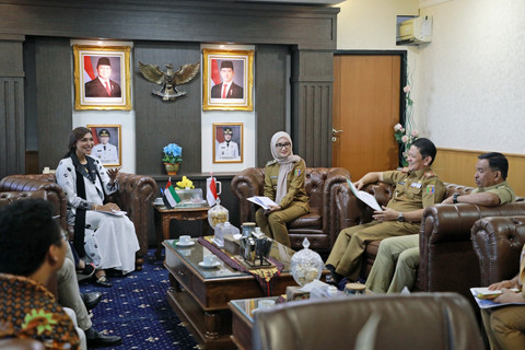 Wakil Gubernur Lampung, Jihan Nurlela saat menerima kunjungan Deputy Head of Mission Kedutaan Besar Uni Emirat Arab (UEA) , Ms. Shaima Alhabsi | Foto : Dok. Adpim