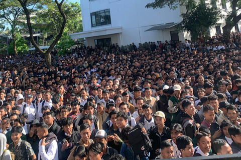 Rusuh job fair di Cikarang. Foto: Instagram/@arifinilhammm04