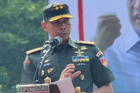 Pangdam IV/ Diponegoro yang kini menjabat Pangdam Jaya, Mayjen TNI Deddy Suryadi. Foto: I.C. Senjaya/ANTARA