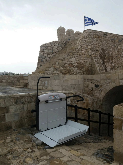 Stairlift di Acropolis Athena. Foto: Dok. Istimewa