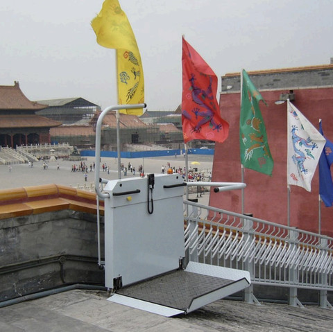 Stairlift di Forbidden City, China. Foto: Dok. Istimewa