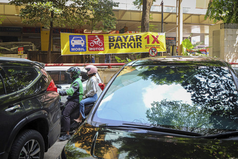 Suasana kawasan parkir yang ada di Blok M Square, Jakarta, Kamis (29/5/2025). Foto: Iqbal Firdaus/kumparan