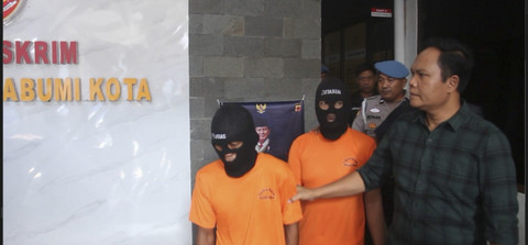 Pelaku penyiraman air keras terhadap ibu dan anak di Sukabumi. Foto: kumparan