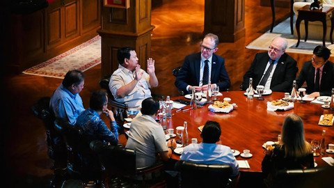 Presiden Prabowo Subianto menerima kunjungan Utusan Khusus Perdana Menteri Inggris Urusan Pendidikan, Bapak Prof. Sir Steve Smith, Duta Besar Inggris untuk Indonesia, Bapak Dominic Jermey, dan perwakilan dari Russel Group, Jumat (30/5). Foto: Instagram/ @sekretariat.kabinet