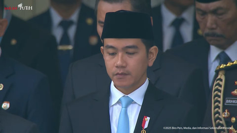 Wakil Presiden Gibran Rakabuming Raka menghadiri upacara Hari Lahir Pancasila di Gedung Pancasila Kemlu RI, Jakarta, Senin (2/6/2025). Foto: Youtube/Sekretariat Presiden