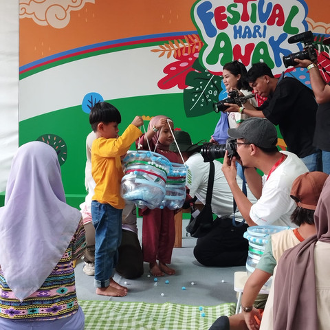 Momen Mom Nurul Noviyanti di kumparanMOM Festival Hari Anak 2024. Foto: Dok. pribadi/Nurul Noviyanti 