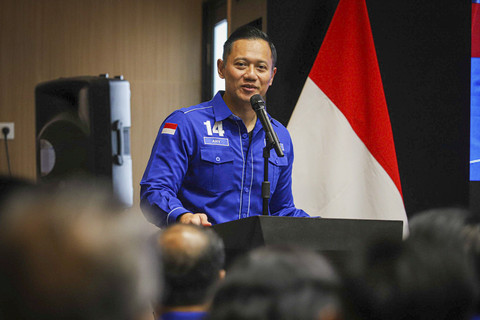 Ketua Umum Partai Demokrat Agus Harimurti Yudhoyono (AHY) memberikan sambutan pembuka di acara Proklamasi Democracy Forum di Kantor DPP Partai Demokrat, Jakarta, Rabu (4/5/2025). Foto: Iqbal Firdaus/kumparan