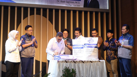 Prosesi pelepasan produk ekspor L-Tryptophan ke 350 ribu ton. Foto: dok PT CJI