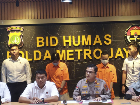 Pers rilis kasus scamming jaringan Kamboja di Polda Metro Jaya pada Kamis (5/6/2025). Foto: Rachmadi Rasyad/kumparan