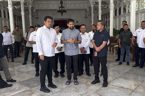 Gubernur Sumut Bobby Nasution dan Gubernur Aceh Muzakir Manaf, Rabu (4/6/2025). Foto: Dok. Istimewa