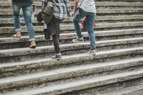 ilustrasi contoh soal seleksi mandiri itb. sumber: unsplash/zayyinatul millah