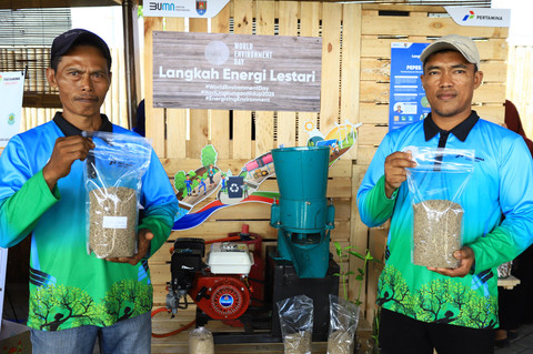 Warga Desa Energi Bedikari Pertamina di Desa Mernek Jeneg, Cilacap bisa mengeringkan gabah tanpa panas sinar matahari memanfaatkan Pingky Rudal. Foto: Dok. Pertamina