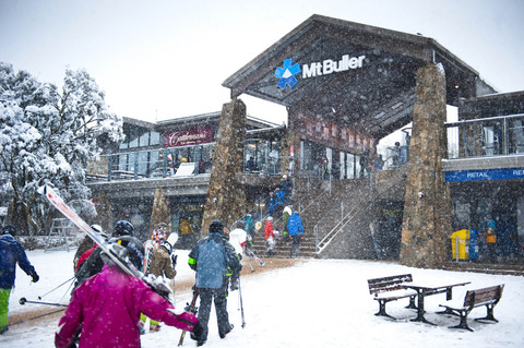 Mount Buller di Asutralia yang cocok dipilih sebagai destinasi liburan musim dingin. Foto: dok. Visit Victoria Melbourne