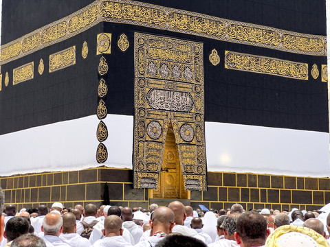 Ibadah haji dengan cara melakukan umrah terlebih dahulu kemudian baru mengerjakan haji disebut. Foto hanya ilustrasi, bukan yang sebenarnya. Sumber: Pexels/Yasir Gürbüz 