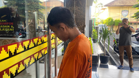 Pelaku pencurian yang berhasil diamankan. | Foto: Sinta Yuliana/Lampung Geh