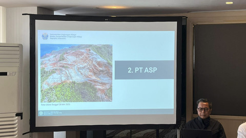 Konferensi pers mengenai Raja Ampat, Papua, Minggu (8/6/2025).  Foto: Haya Syahira/kumparan