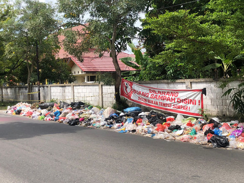 Jalan Rajawali, Kota Pekanbaru, Senin (9/6/2025). Lokasi ini tidak jauh dari kantor Gubernur Riau. Dok: kumparan