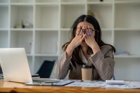 Ilustrasi perempuan. Foto: Shutterstock