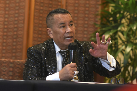 Konferensi pers Hotman Paris Hutapea kuasa hukum Mantan Mendikbudristek Nadiem Makarim di The Darmawangsa Jakarta, Jakarta Selatan pada Selasa (10/6/2025). Foto: Dok. Istimewa