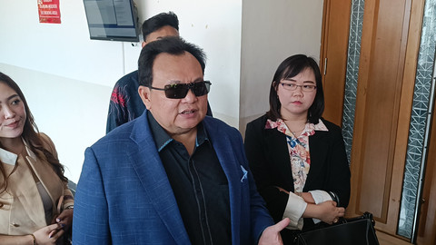 Kuasa hukum Keenan Nasution, Minola Sebayang, dalam lanjutan gugatan hak cipta terhadap Vidi Aldiano, di PN Niaga Jakarta Pusat, Rabu (11/6). Foto: Giovanni/kumparan