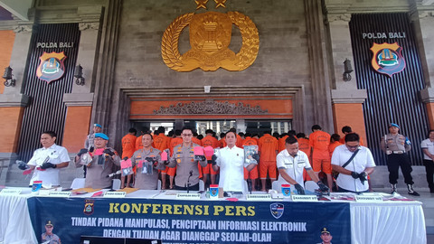 Kapolda Bali Irjen Daniel Adityajaya saat jumpa pers kasus love scamming di Halaman Mapolda Bali, Rabu (11/6). Foto: Denita BR Matondang/kumparan