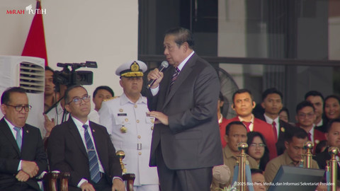 Presiden ke-6 Susilo Bambang Yudhoyono memberikan sambutan saat menghadiri peresmian Kampus Bhineka Tunggal Ika Universitas Pertahanan (Unhan) di Sentul, Bogor, Rabu (11/6/2025). Foto: Youtube/Sekretariat Presiden