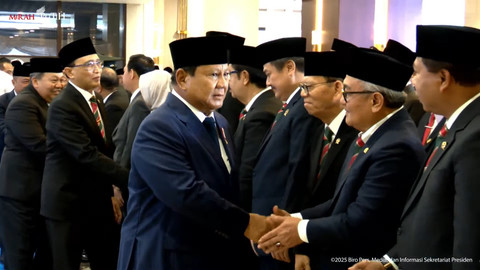 Presiden Prabowo Subianto hadiri acara pengukuhan hakim di Mahkamah Agung (MA) Jakarta pada Kamis (12/6/2025). Foto: Youtube/Sekretariat Presiden