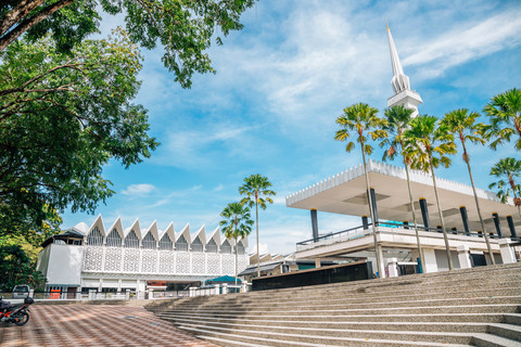 Masjid Negara Kuala Lumpur, Malaysia. Foto: Sanga Park/Shutterstock