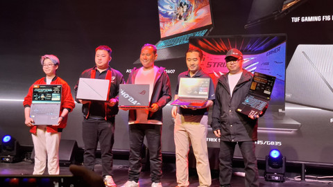 Asus meluncurkan jajaran laptop gaming baru dengan GPU Nvidia GeForce RTX 50 Series, mulai dari RPG Strix Scar 16/18 hingga Gaming V16. Foto: Muhammad Fikrie/kumparan
