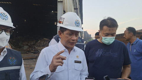 Dua pabrik pengolahan limbah industri di Kabupaten Bekasi Disegel KLH, Kamis (12/6/2025). Foto: kumparan