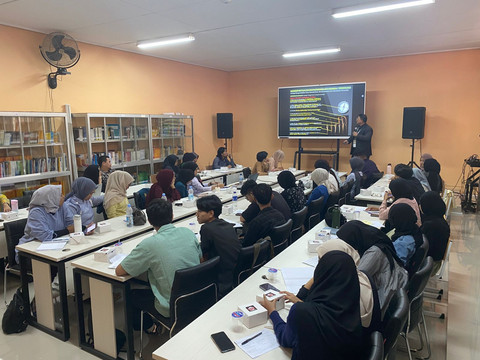 Kuliah Tamu Internasional di Jurusan Ilmu Komunikasi FISIP Unila. | Foto: dok. Jurusan Ilmu Komunikasi FISIP Unila