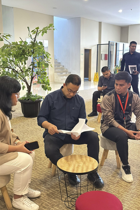 Gubernur DKI Jakarta periode 2017-2022 Anies Baswedan menjadi pembicara Indonesia Mengajar Goes to School di Sekolah Nizamia Andalusia, Jakarta Timur. Foto: Dok. Istimewa