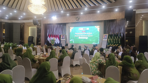 Acara pembukaan Pelatihan Paralegal Muslimat NU di Kantor Kementerian Hukum dihadiri oleh Menteri Hukum Supratman Andi Agtas dan MenPPPA Arifah Fauzi, Jaksel, Sabtu (14/6/2025). Foto: Thomas Bosco/kumparan
