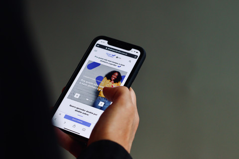 Ilustrasi Fitur Android 16, sumber gambar unsplash/Nathana Reboucas