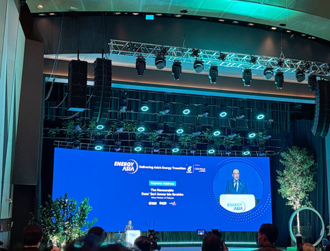 Perdana Menteri Malaysia Anwar Ibrahim di Energy Asia 2025, di Kuala Lumpur Convention Center, Malaysia, Senin (16/6/2025). Foto: kumparan/Ema Fitriyani
