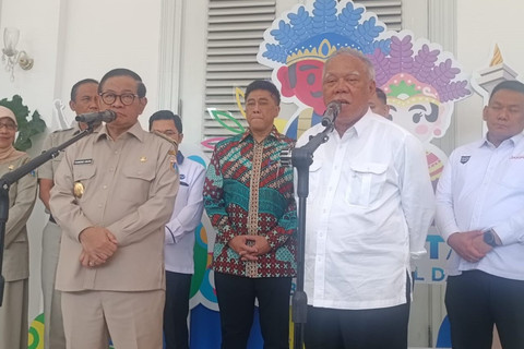 Gubernur Jakarta Pramono Anung bersama Kepala Otorita IKN Basuki Hadimuljono di Balai Kota, Jakarta Pusat, Senin (16/6/2025). Foto: Nasywa Athifah/kumparan