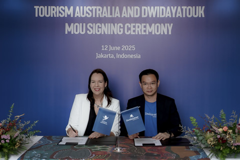 MOU antara Tourism Australia dengan Dwidaya Tour. Foto: Dok. Tourism Australia
