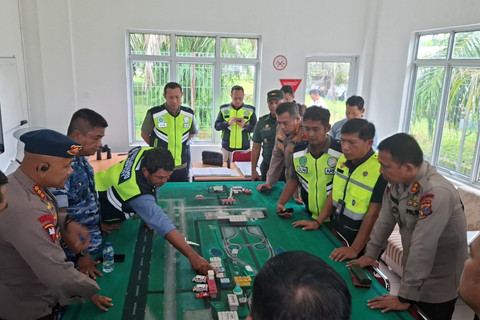 Tim Gegana Polda Sumut di Bandara Kualanamu, Medan, Selasa (17/6/2025). Foto: Polda Sumut